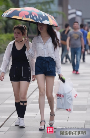 白白嫩嫩的长腿3A2977[547M]