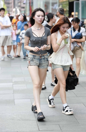 复古牛仔短裤 10P