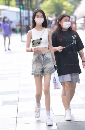 清纯的美少女240312-13-62 15P