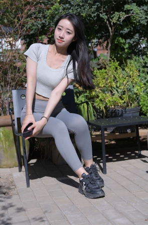 一始街拍作品 小兔软糖