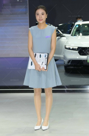 241221-33=78√肉丝小姐姐 11P