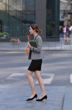 街拍OL风职场美女