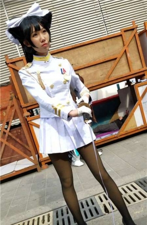 4k-超长秀发黑丝cosplay青春美少女