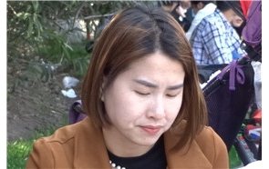 嗑瓜子 [352 MB/mp4]