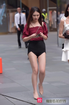 这裤子好紧呀3A461[823M]