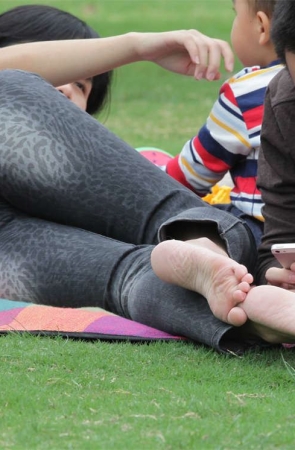 No56 年轻妈妈玉足性感又灵动