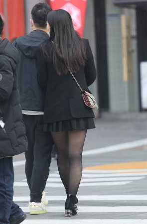 黑丝街拍短裙shaofu