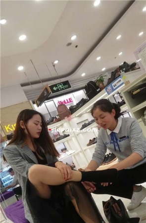 试鞋美女第二部 [356 MB/mp4]