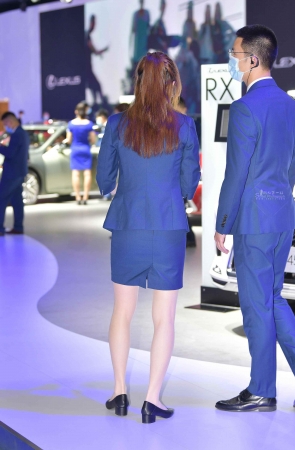 20731-2+55-场外又碰到她