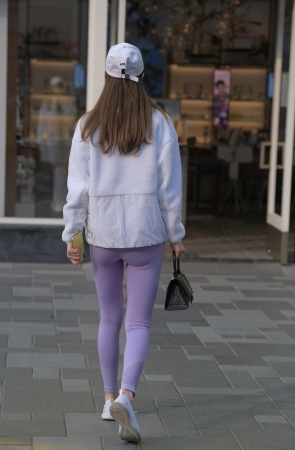 性感紧身裤美女