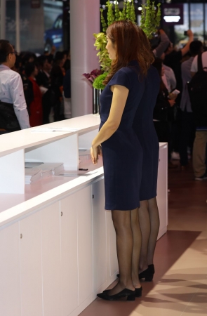 漂亮黑丝礼仪小姐姐