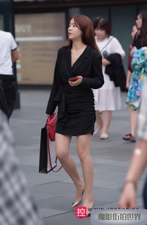 包屯裙美女3A2793[733M]