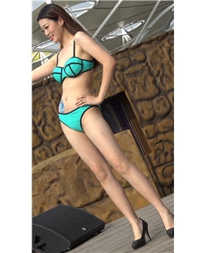 4k-清纯甜美比基尼泳装女神姐姐