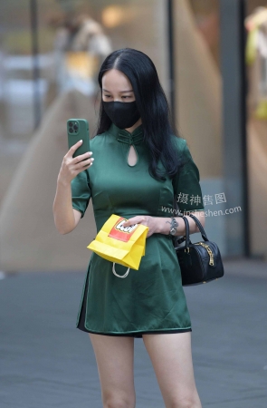 韵味十足唐装媳妇–230626-7-66 14P