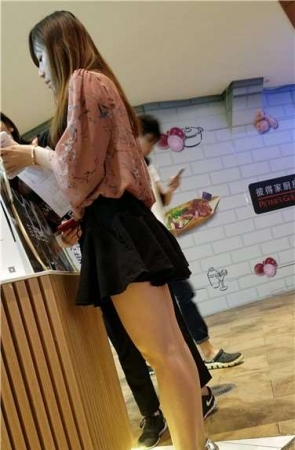 4k超清，气质美腿性感漂亮小姐姐