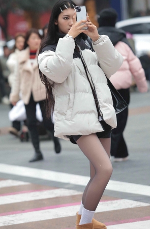 街拍黑丝妹子-14P