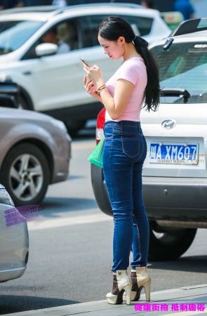 李欢原创——–牛仔，极品丰腴（28P）