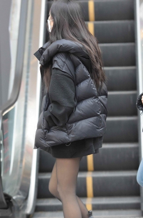 街拍黑丝shaofu诱惑