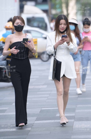 2255-2+120 /肉丝闺蜜 4P