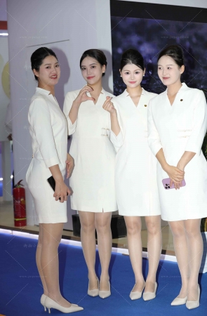 物业案场群丝美腿高跟大饱眼福