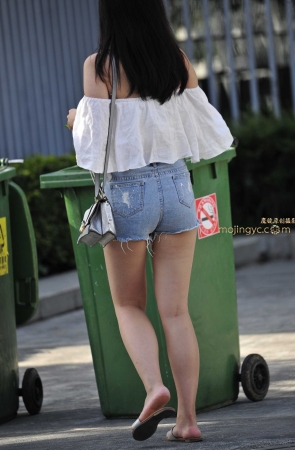 2017-07-12美臀牛仔短裤
