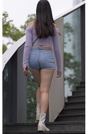 蓝色牛仔热裤美女(278P)[6.18G/JPG]