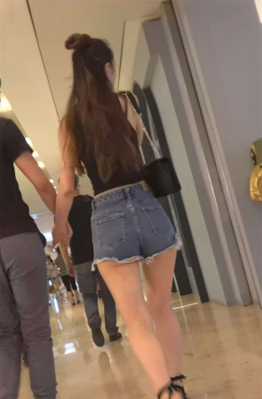 拥有这么没的女友