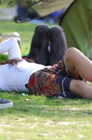 No602 美女身型修长，脚掌自然也是细长无比