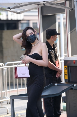 抹胸裙丰满小姐姐～