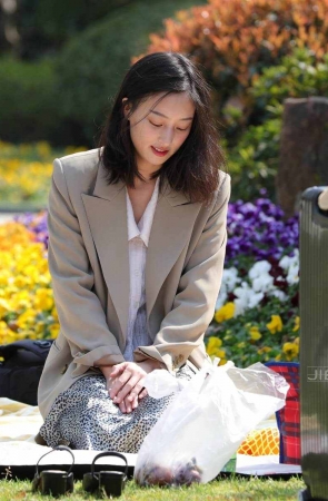 超白皙的知性美女神姐姐第一辑