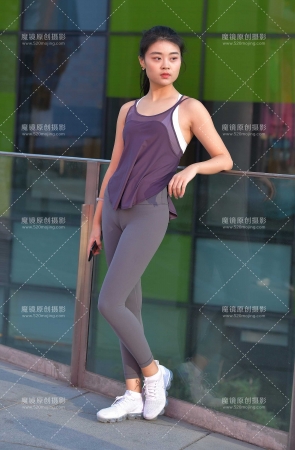 去练瑜伽的性感美女