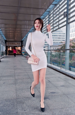 御风街拍 白色包臀裙肉丝婷婷
