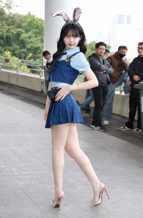 清纯可爱兔女郎