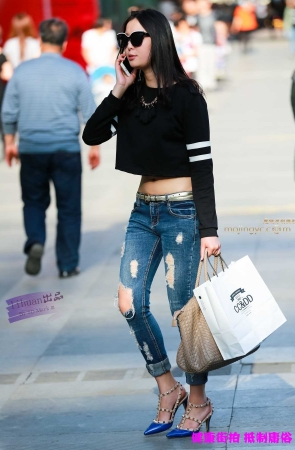 李欢原创——–牛仔潮女（13P）