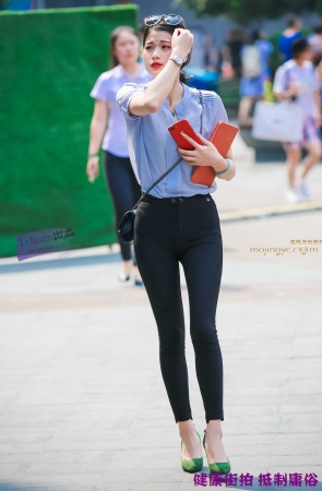 李欢原创——–黑裤，丰腴（16P）