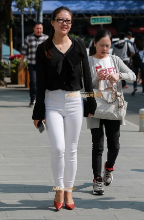 第1304篇修身白裤