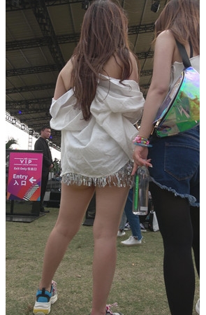 极品丰腴月牙妹儿