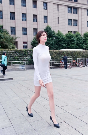 御风街拍&被搭讪的极品肉丝白色包臀裙美女【套图+视频】