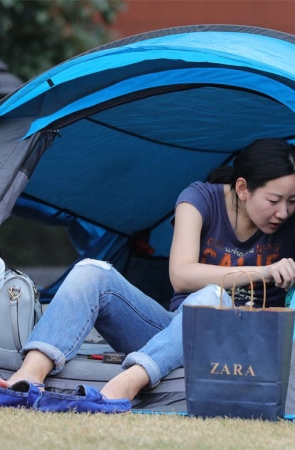 No1262 两双高分美女美足终成压轴大餐 第1套