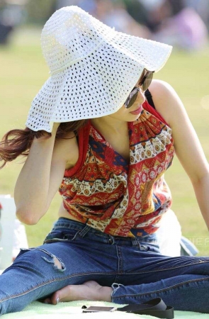 女神级的牛仔裤美女（一）