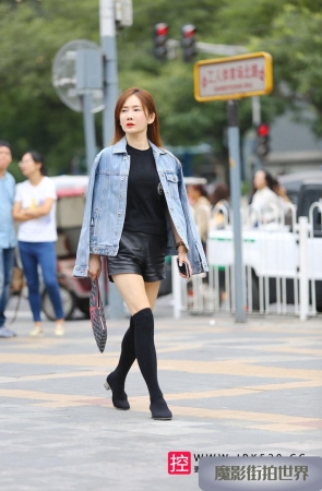 皮裤，高靴，长发3A3784[44.3M]