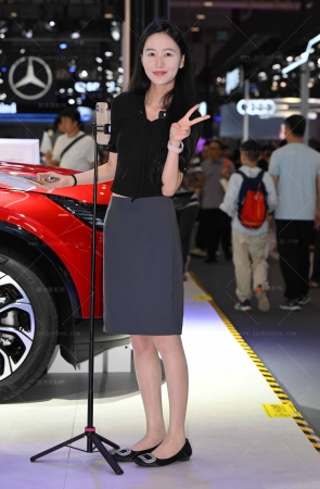 2562-30=71√韵味肉丝轻熟女～ 11P