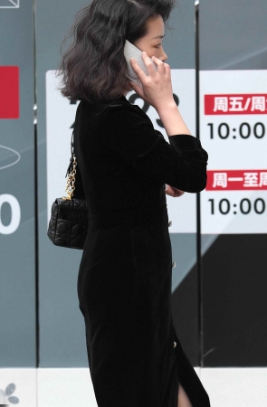 气质街拍肉丝高跟shaofu