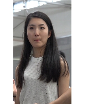 4K – 羡慕别人女朋友系列，这哥们真是赚到了。[4.08 GB/MP4]