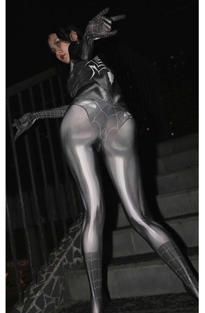 （套图）雨夜(112P)[751M/JPG]