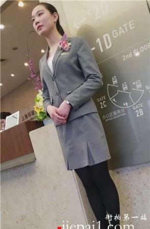 4k-黑丝长腿亭亭玉立的美女迎宾