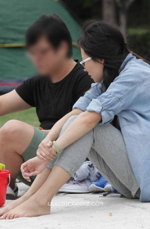 甜蜜的一家三口