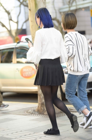 背影也好看-正面当然有