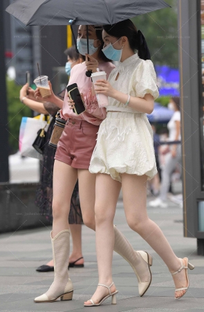 一双美脚，恰似玉笋裹轻云240418-9-78 14P