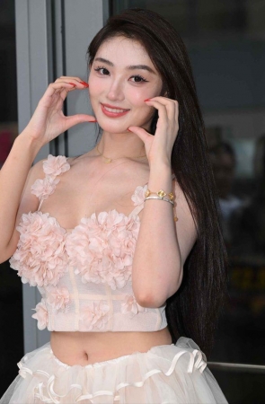 甜美粉色纱裙 [179P-3.55GB]